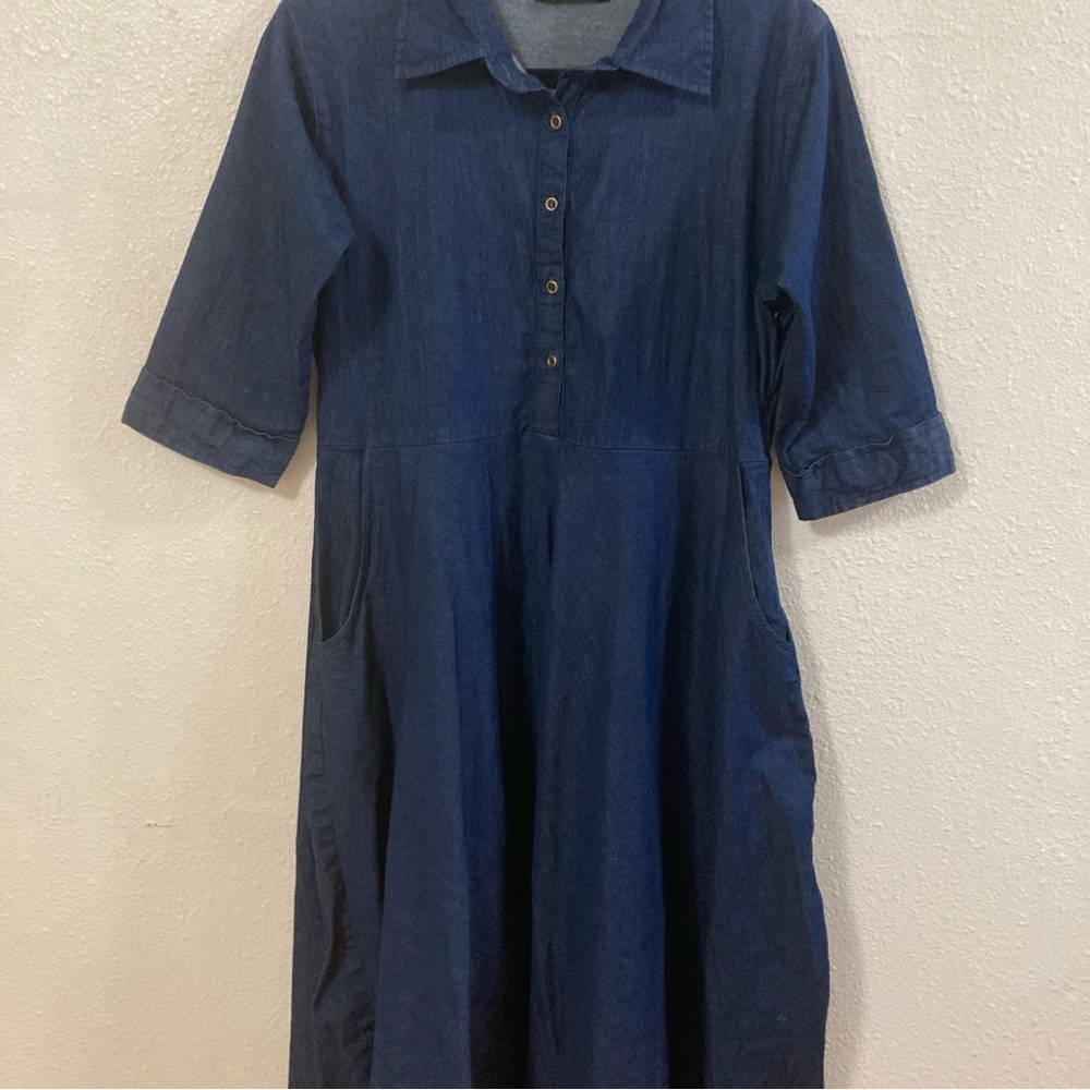 Blue Midi Polo Dress with Cuffed 3/4 Sleeves - Picture 3 of 13